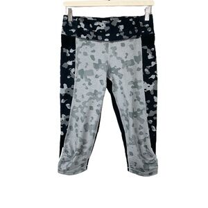 Athleta Be Free Knicker Legging Leopard Print Size Small